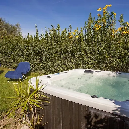 La Capannaccia Country house *
